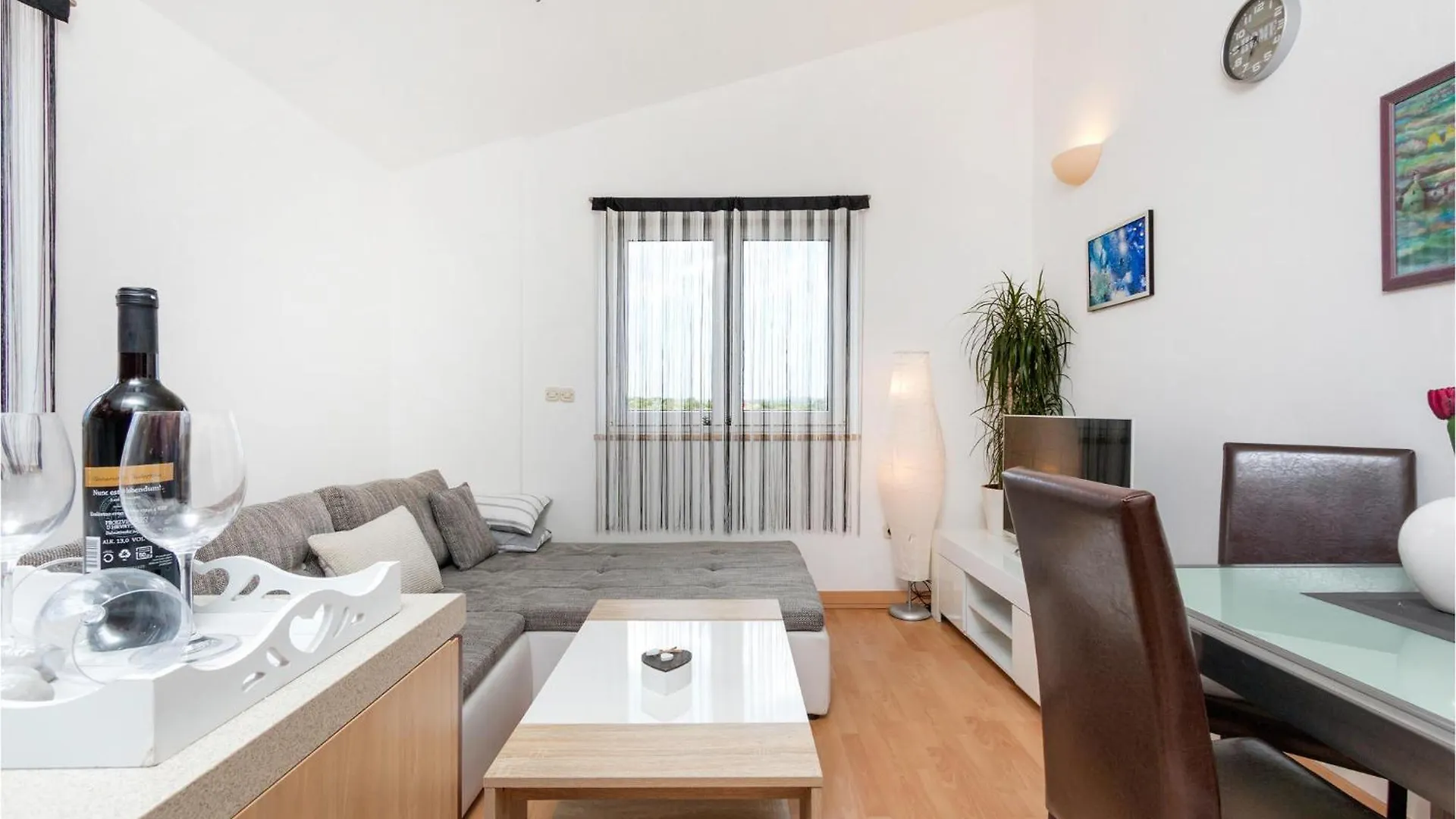 1 Bedroom Cozy Apartment In Fazana